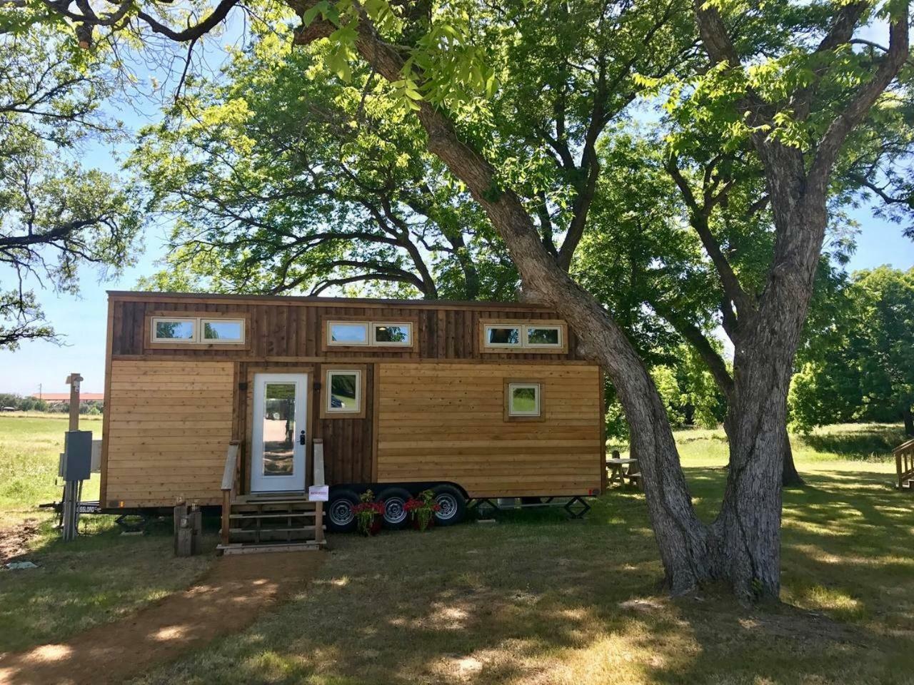 Willa Montana Escape Elegant Tiny House In Waco Near Magnolia Zewnętrze zdjęcie